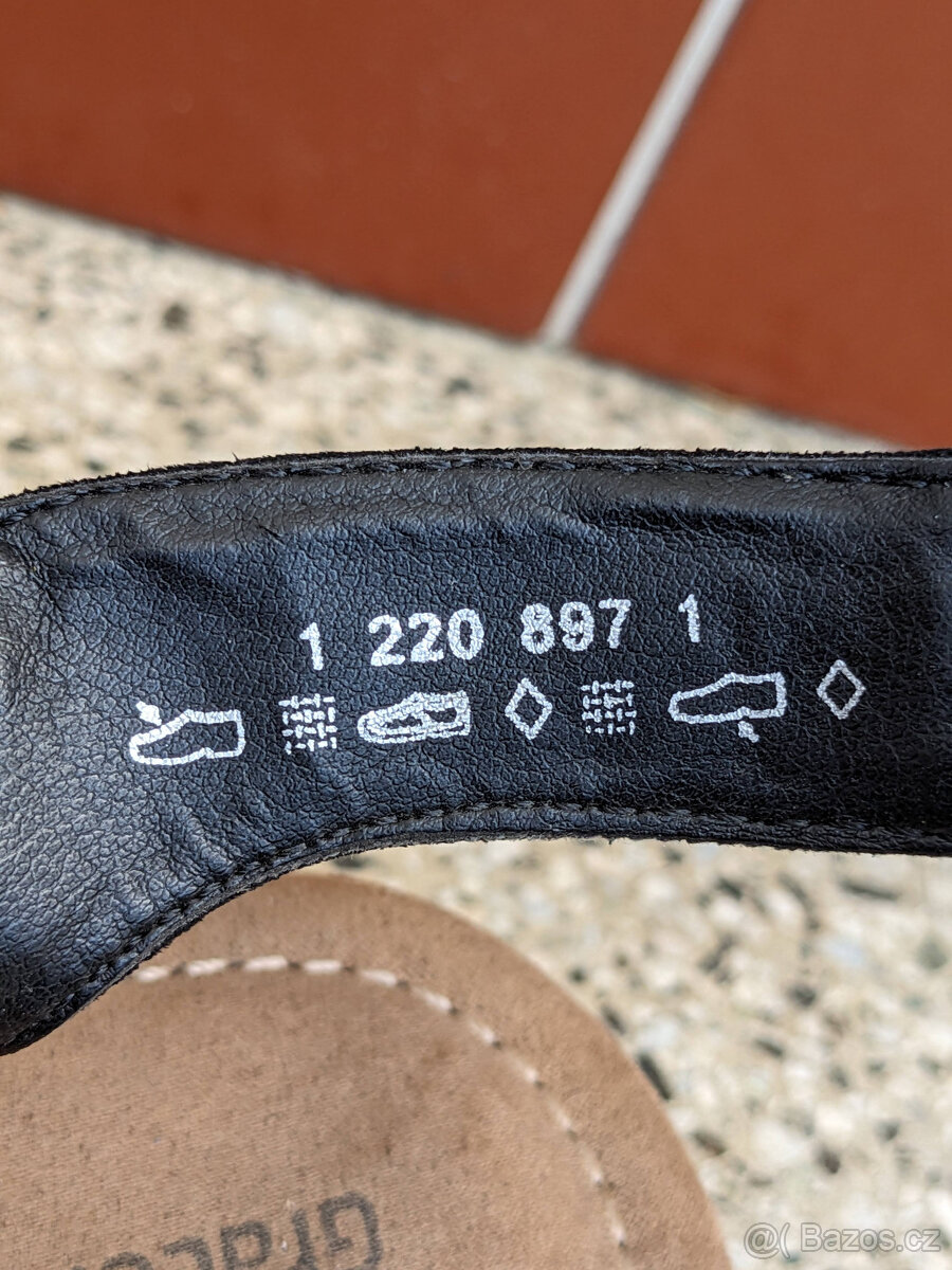 Dámské černé páskové sandály vel. 40 značky Graceland - 6