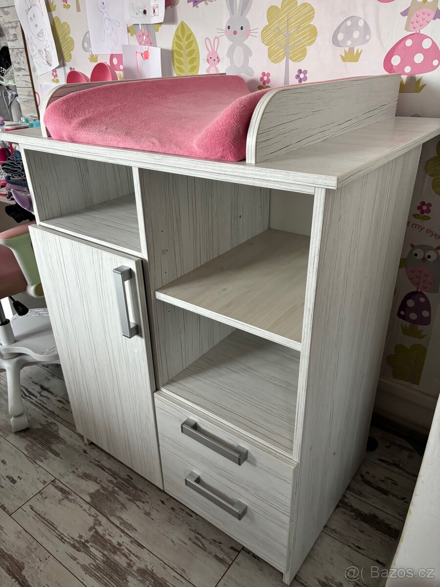 Přebalovací pult - 6