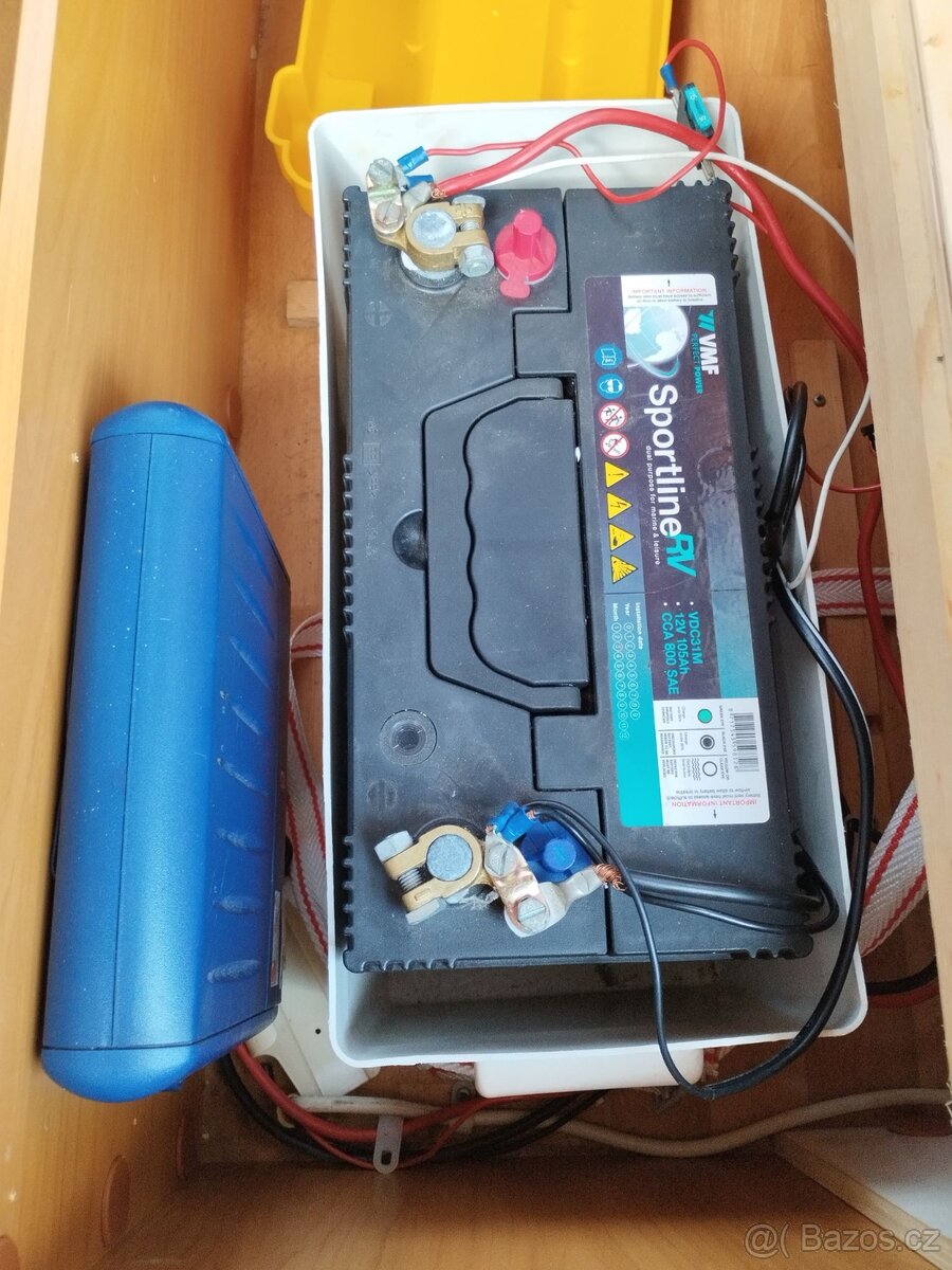 WILK pro 4. Mover. Pevné postele. Rok 2002. 100km/h - 6