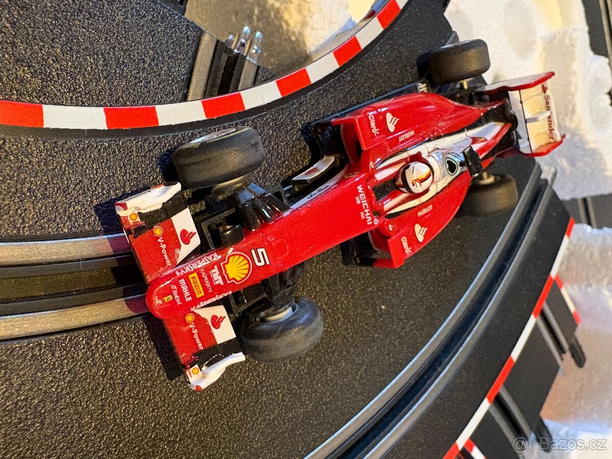 Prodám autodráhu Carrera GO - 6