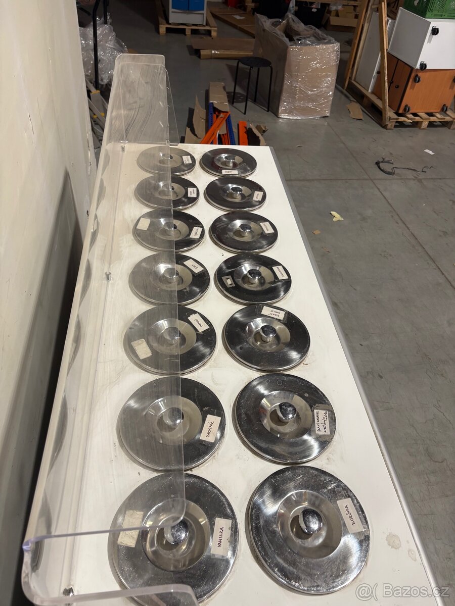 Zmrzlinový mrazicí pult / vitrína - 6