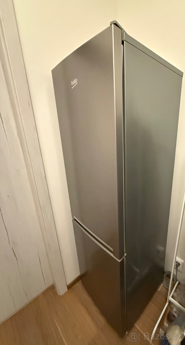 Kombinovaná lednice Beko - 6