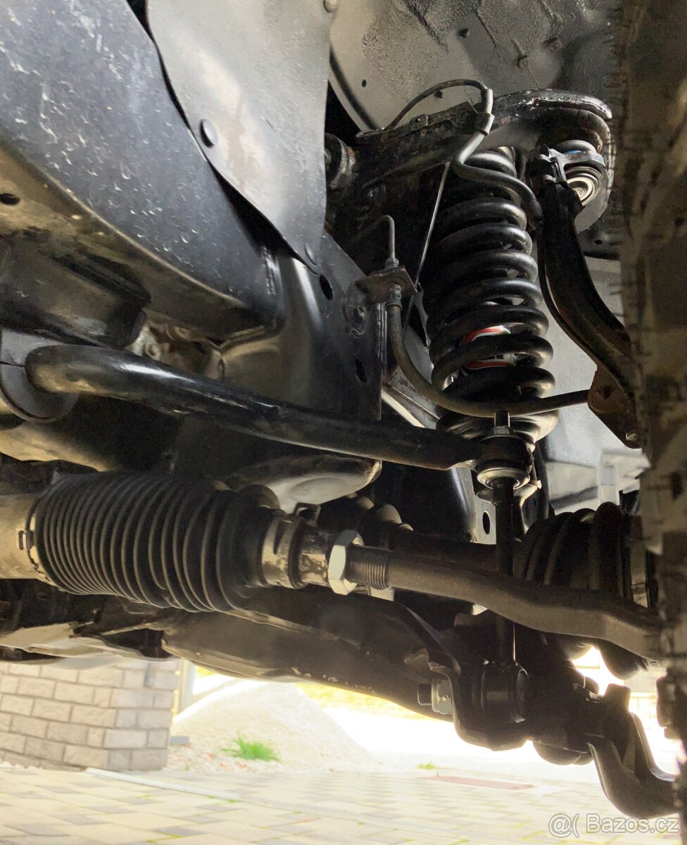 Toyota Land Cruiser J90 - 6