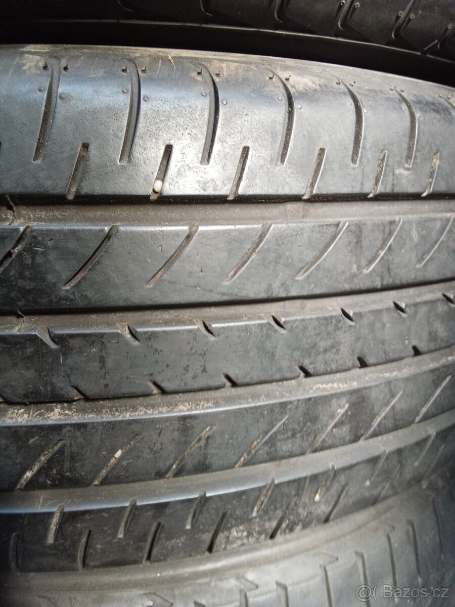 225/60/18 100h Yokohama - letní pneu 4ks - 6