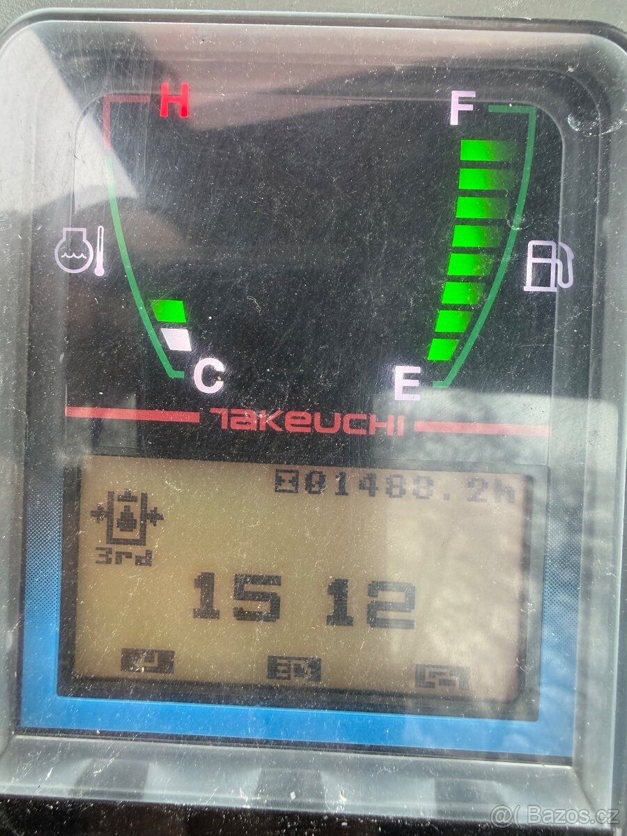 Minibagr Takeuchi TB216 - 6