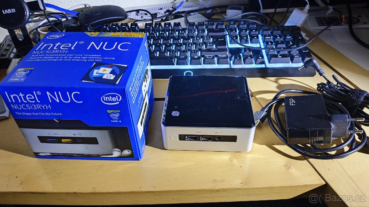 Intel Nuc i3/12Gb - 6