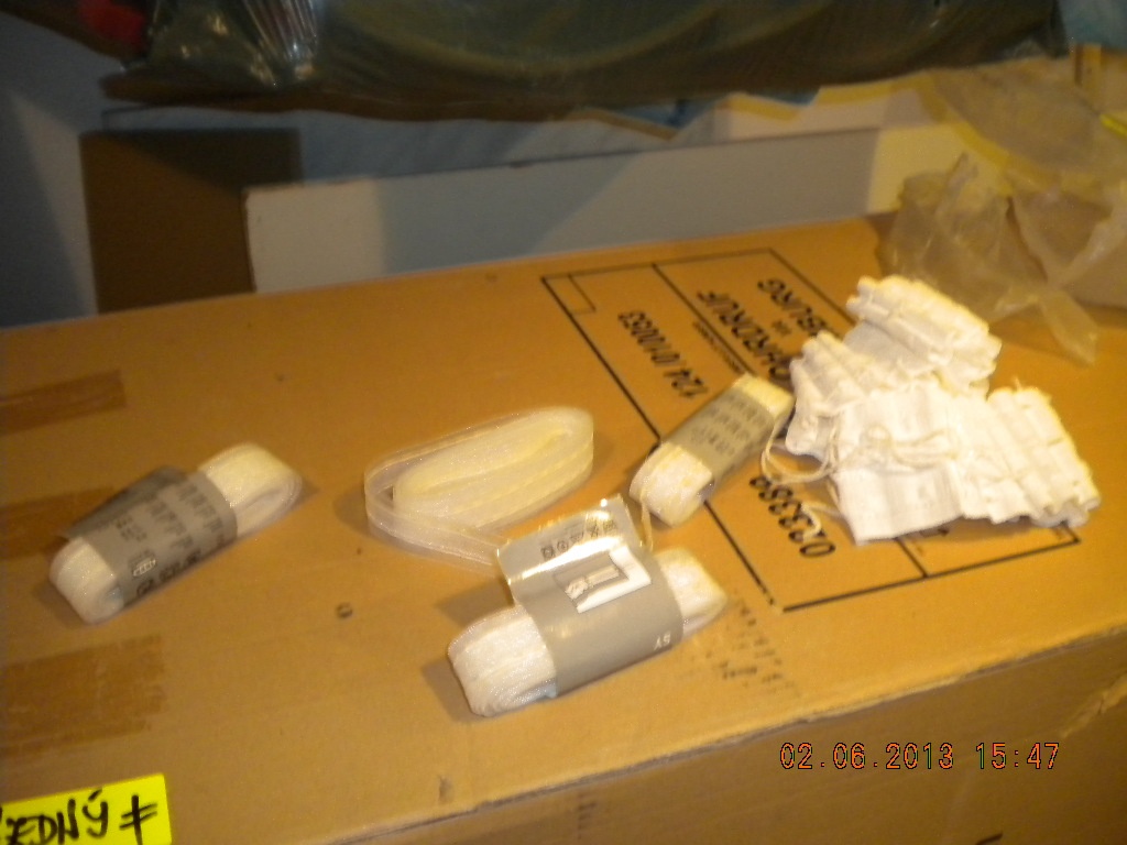 Bílé nové záclony 6-8 metrů - 6