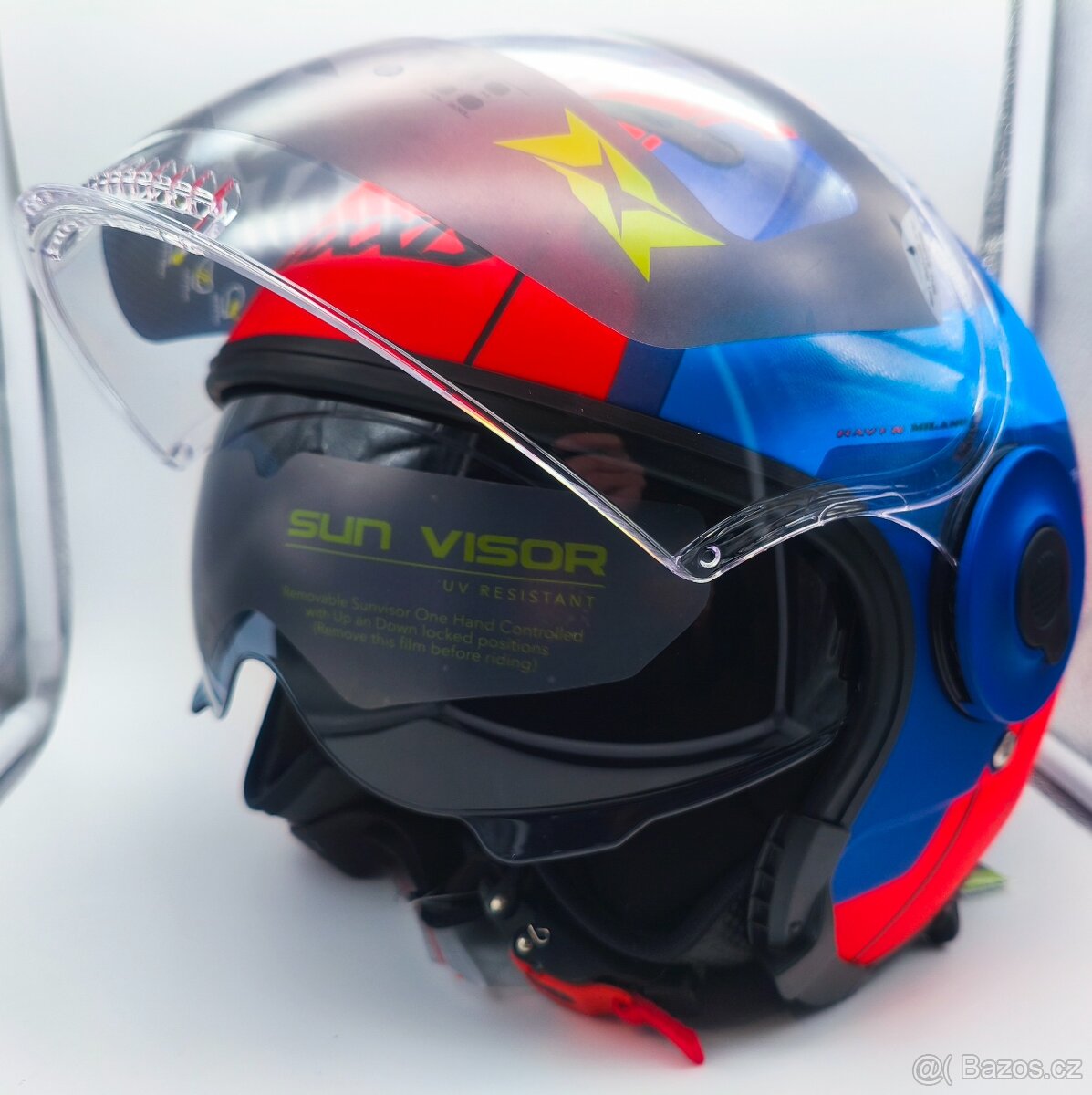 Helma na motorku nebo skútr. Sluneční clona. Vel. L. Nová - 6