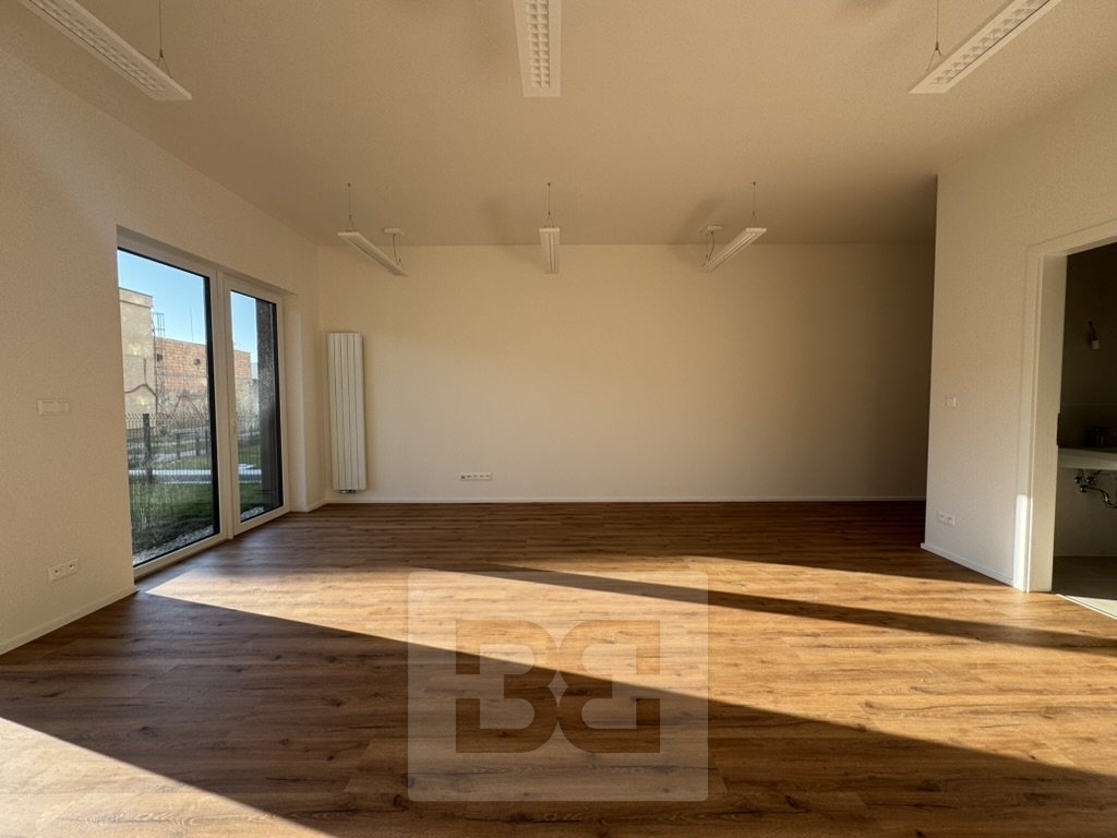 Pronájem kanceláře 1+kk 50 m², Brno - Komárov, ev.č. N08480 - 6