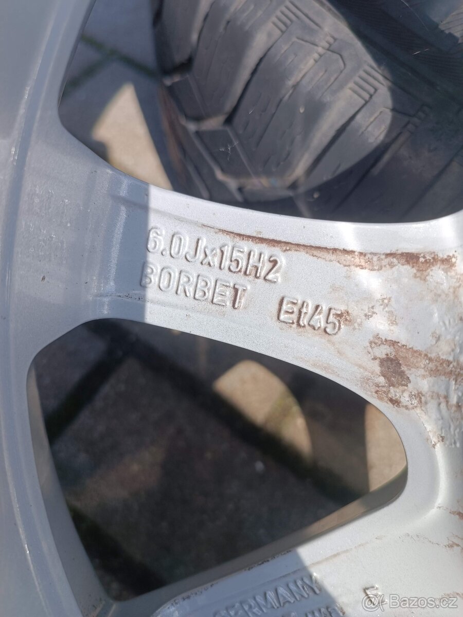 473. Originál kola Ford R15 s TPMS ventilky - 6