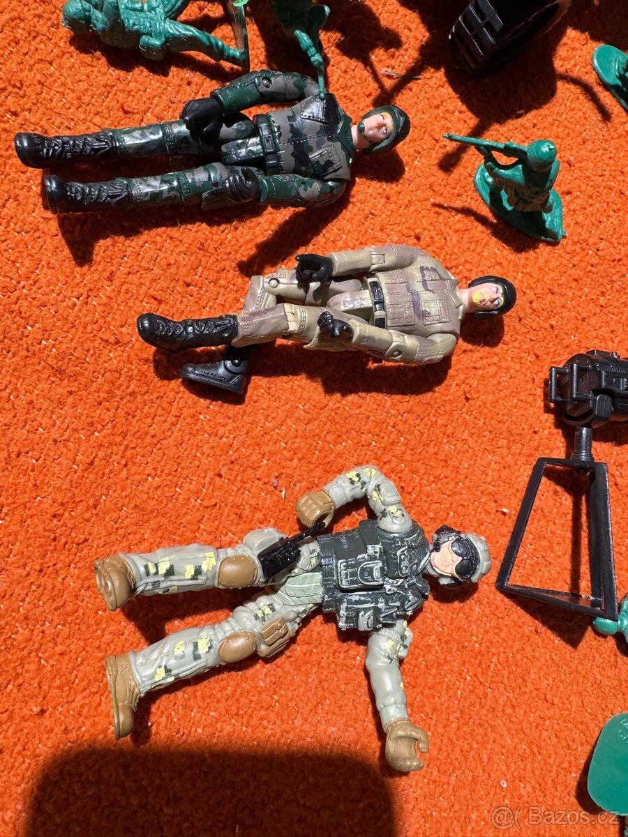 Sada figurek vojáků - 6