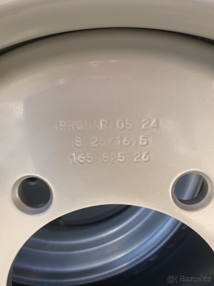 Kola UNC - Novotný- Locust - 6