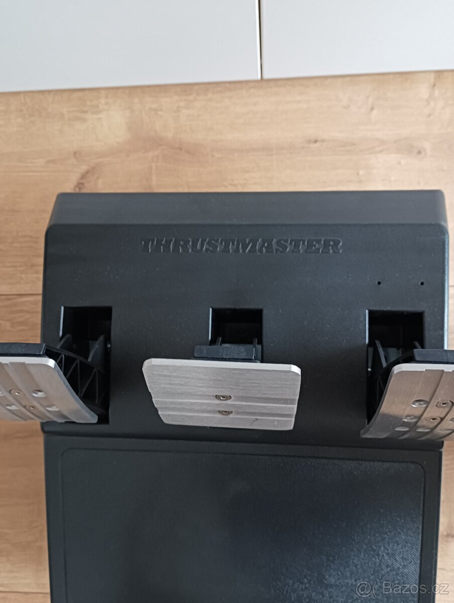 Závodní sedačka a volant Thrustmaster T300 - 6