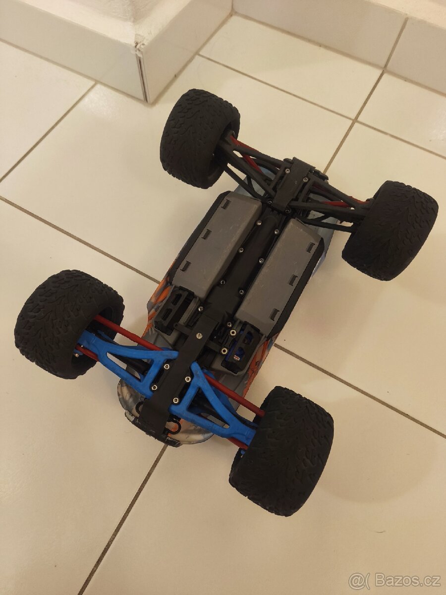 RC Auto Traxxas e-revo VXL 1:16 - 6