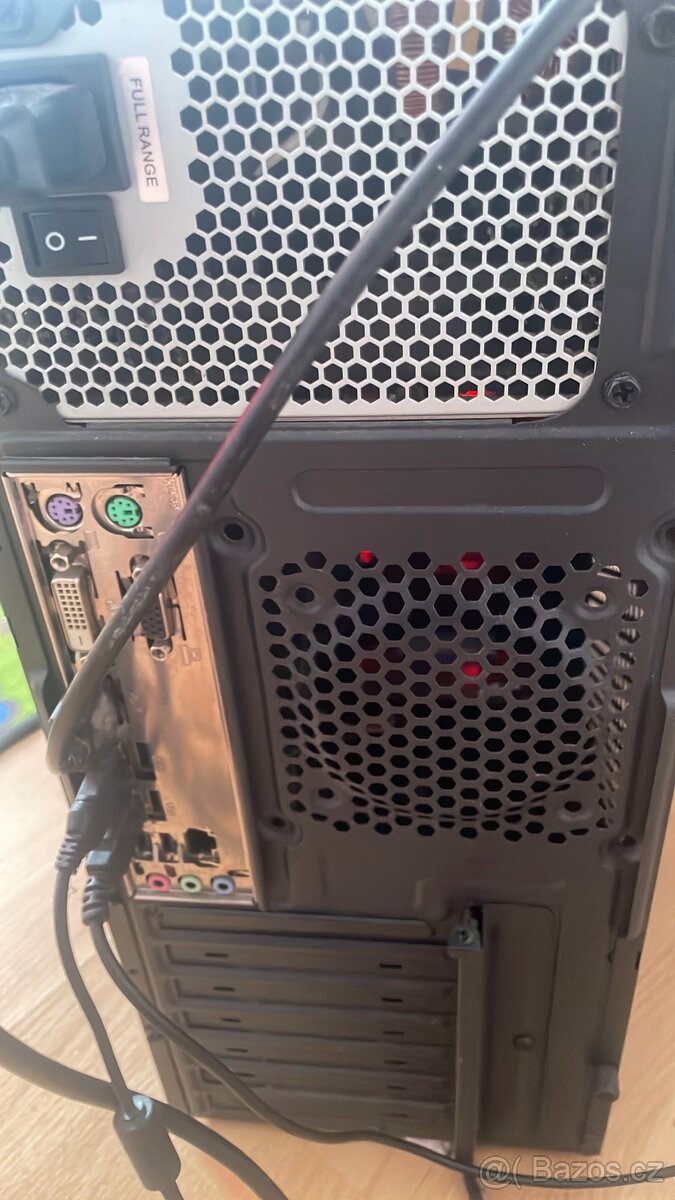 Stolní počítač - 6