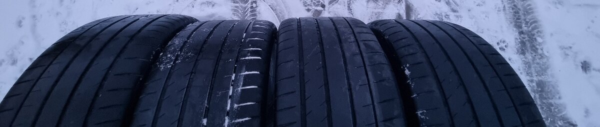 5x112 R21 9,5J ET25 (4G0 601 025 CE) - 6