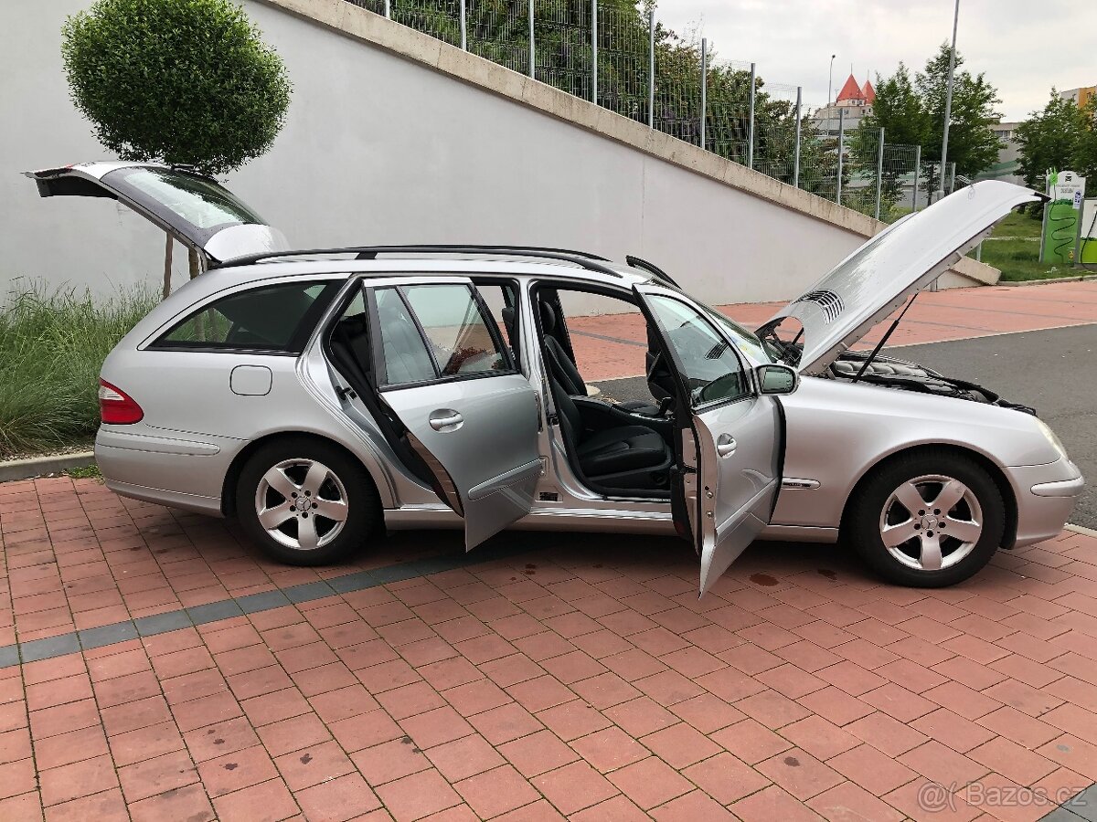 Mercedes Benz E 220 CDI - 6