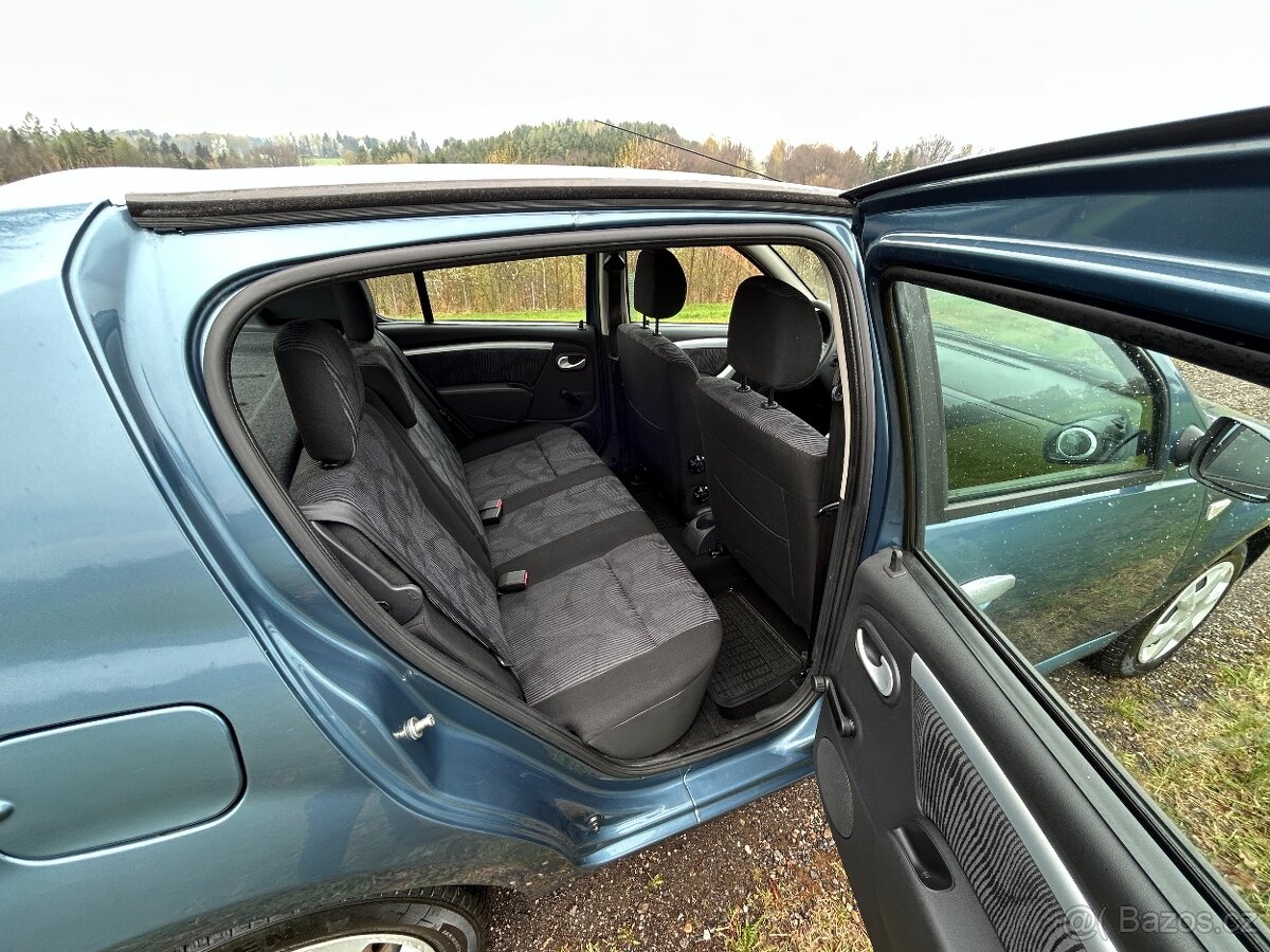 Prodám Dacia Sandero 1.6 MPI - 6