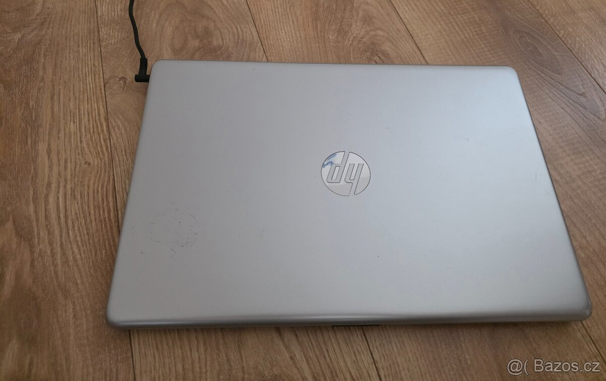 Notebook HP 17 palců - 6