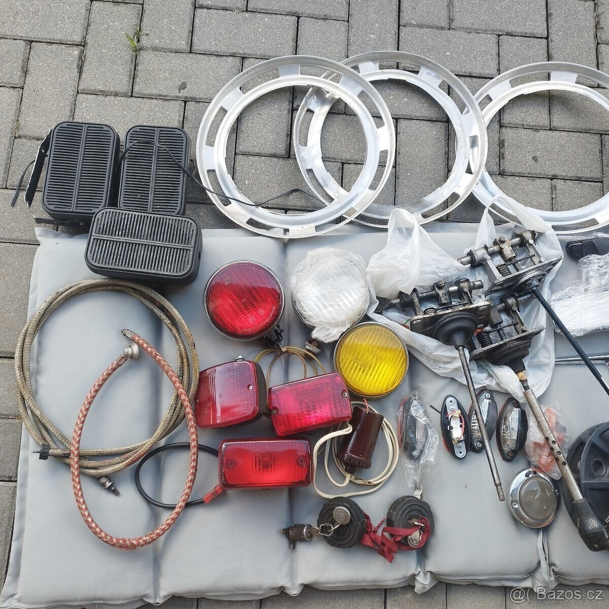 Škoda 100 1000 110r 120 mix dílů číslo 1 - CENA ZA VŠE - 6