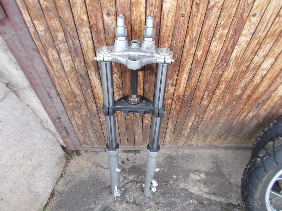 BMW 650 F - přední kolo - 6