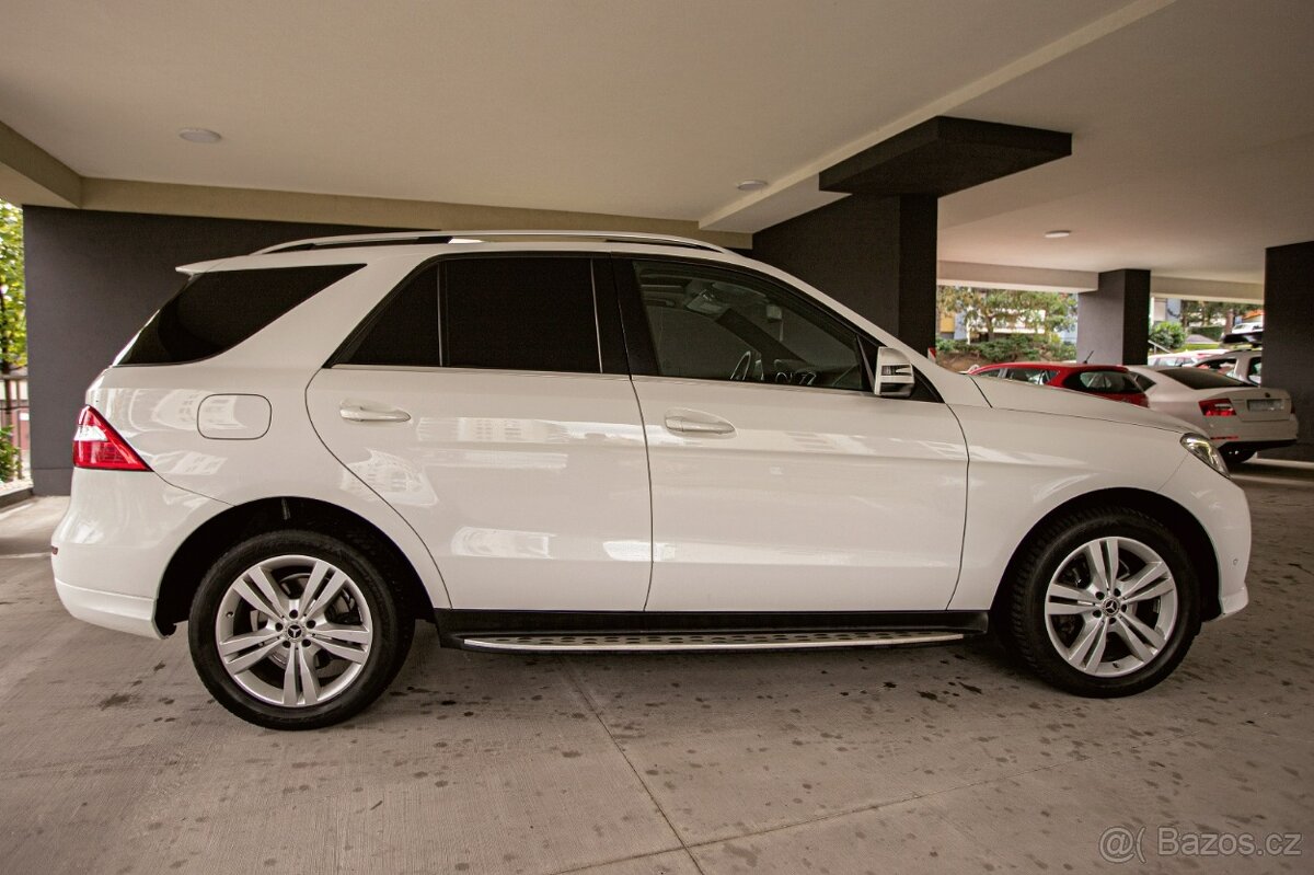 Mercedes-Benz ML 350 BLUETEC 4MATIC AMG - 6