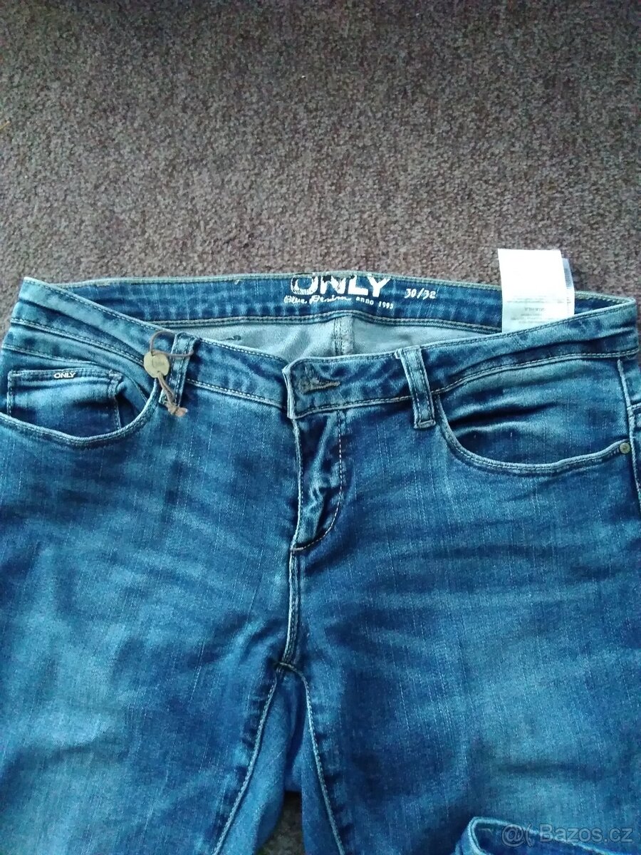 Dámské džíny modré na štíhlou postavu. - 6