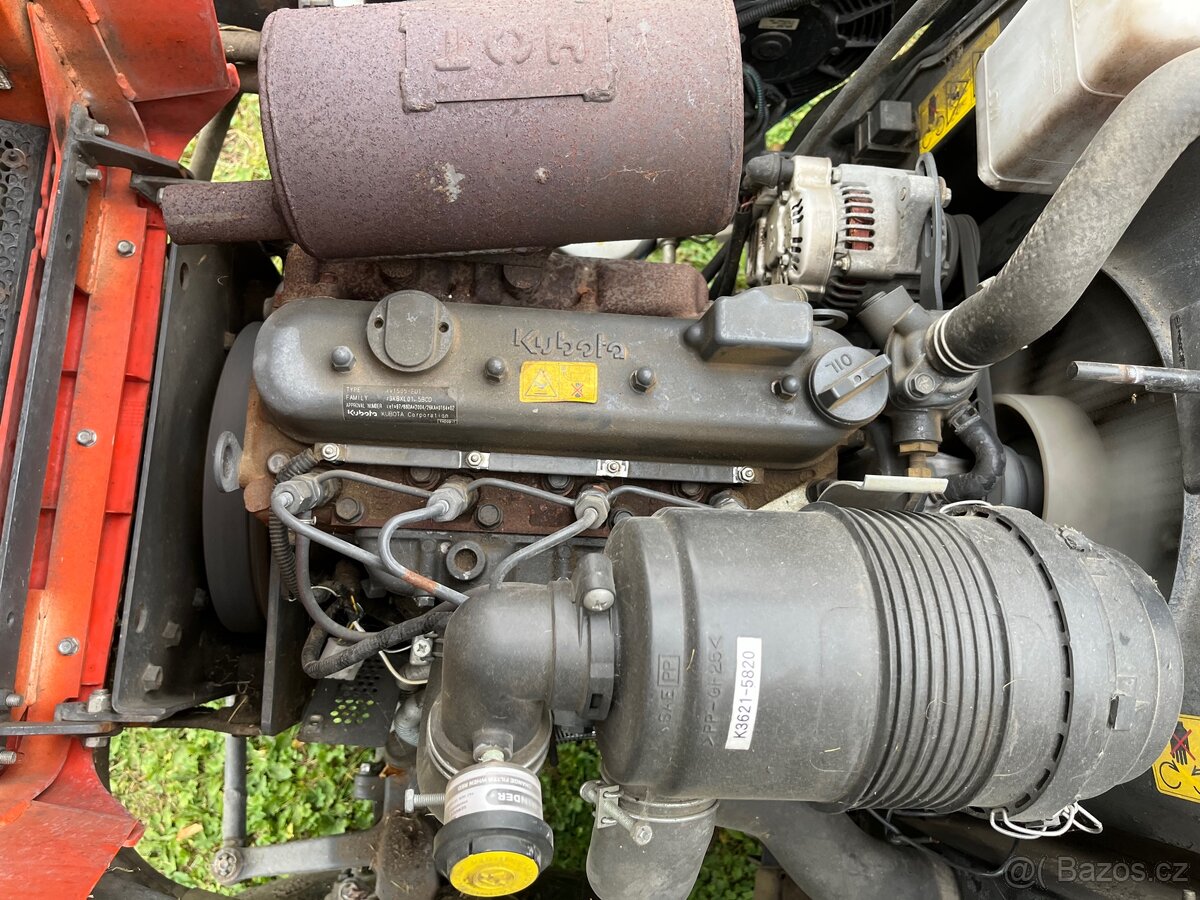 Prodám profi sekačku Kubota F3860 - 6