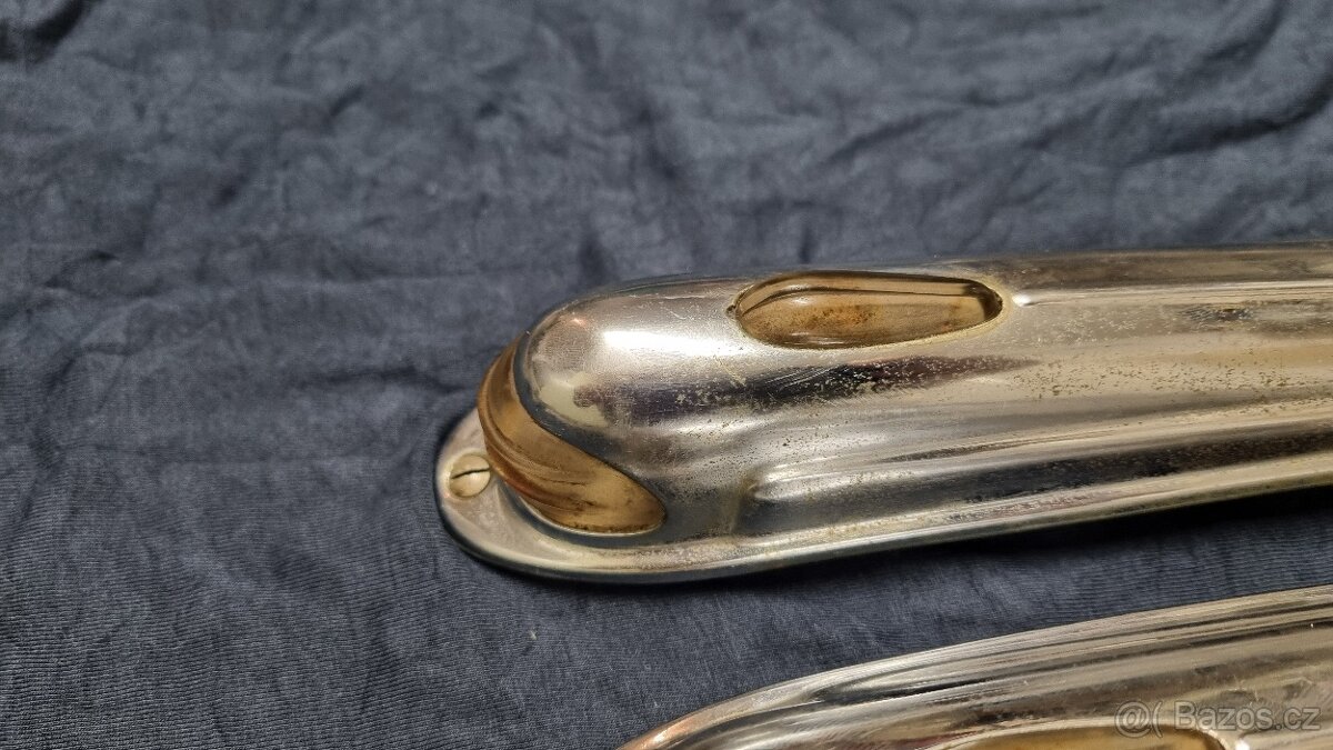 Škoda Tudor - obrysová světla - 6