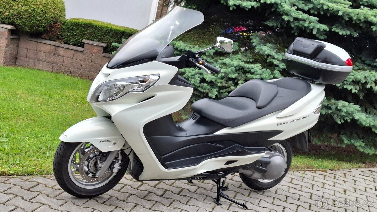 Suzuki Burgman 400 - r. 2011, najeto 42.318 km - 6
