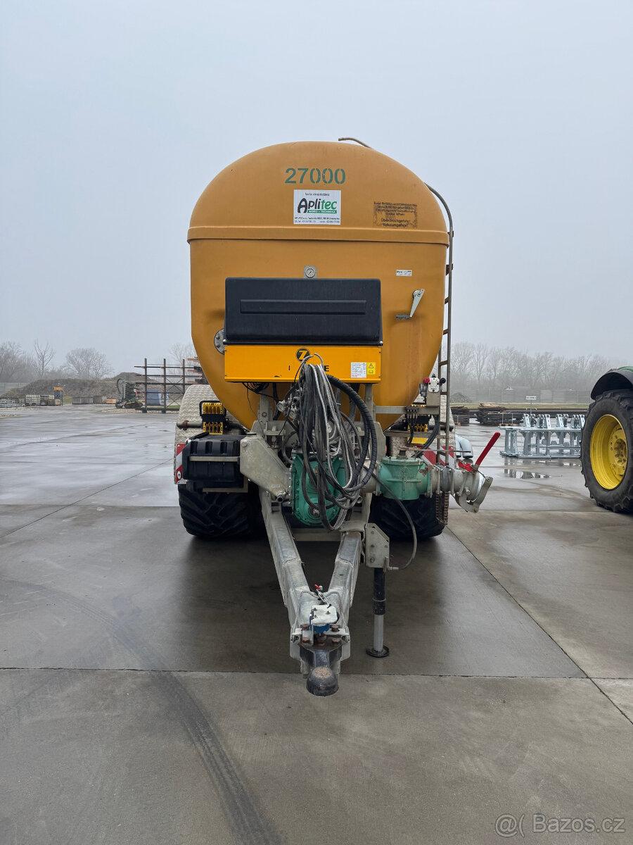 cisterna ZUNHAMMER + diskový aplikátor 6m - 6
