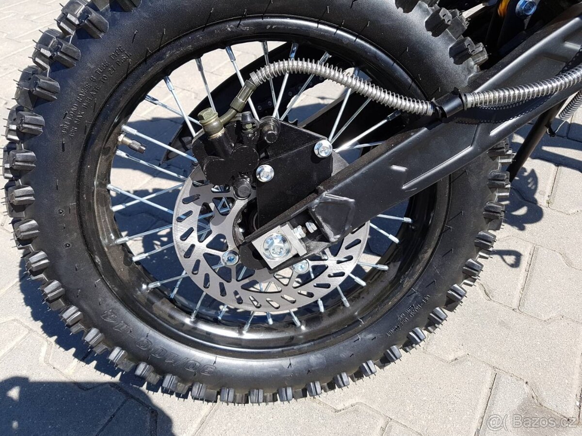 motorka Sky 125ccm 17/14 černá - 6