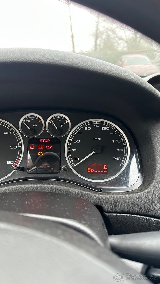 Peugeot 307 2.0 Hdi na opravu - 6