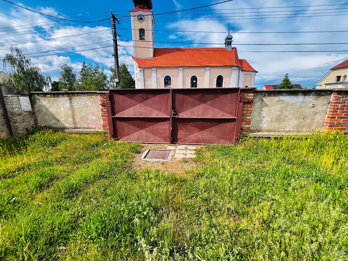 PASOHLÁVKY - rodinný dům 230m2 se stavebním pozemkem 1069m2 - 6