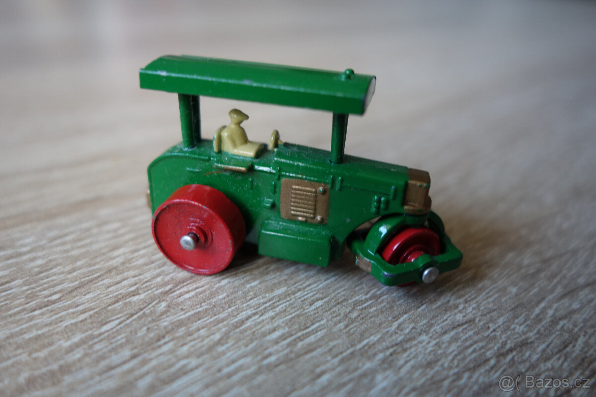 Kovový model autíčka No. 1 Aveling Barford Road Roller - 6