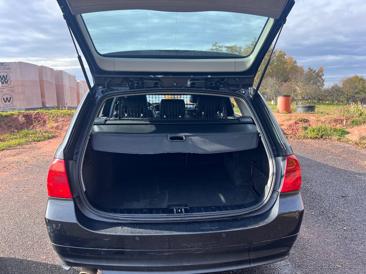 BMW 320i Touring (E91) AUTOMAT - 6