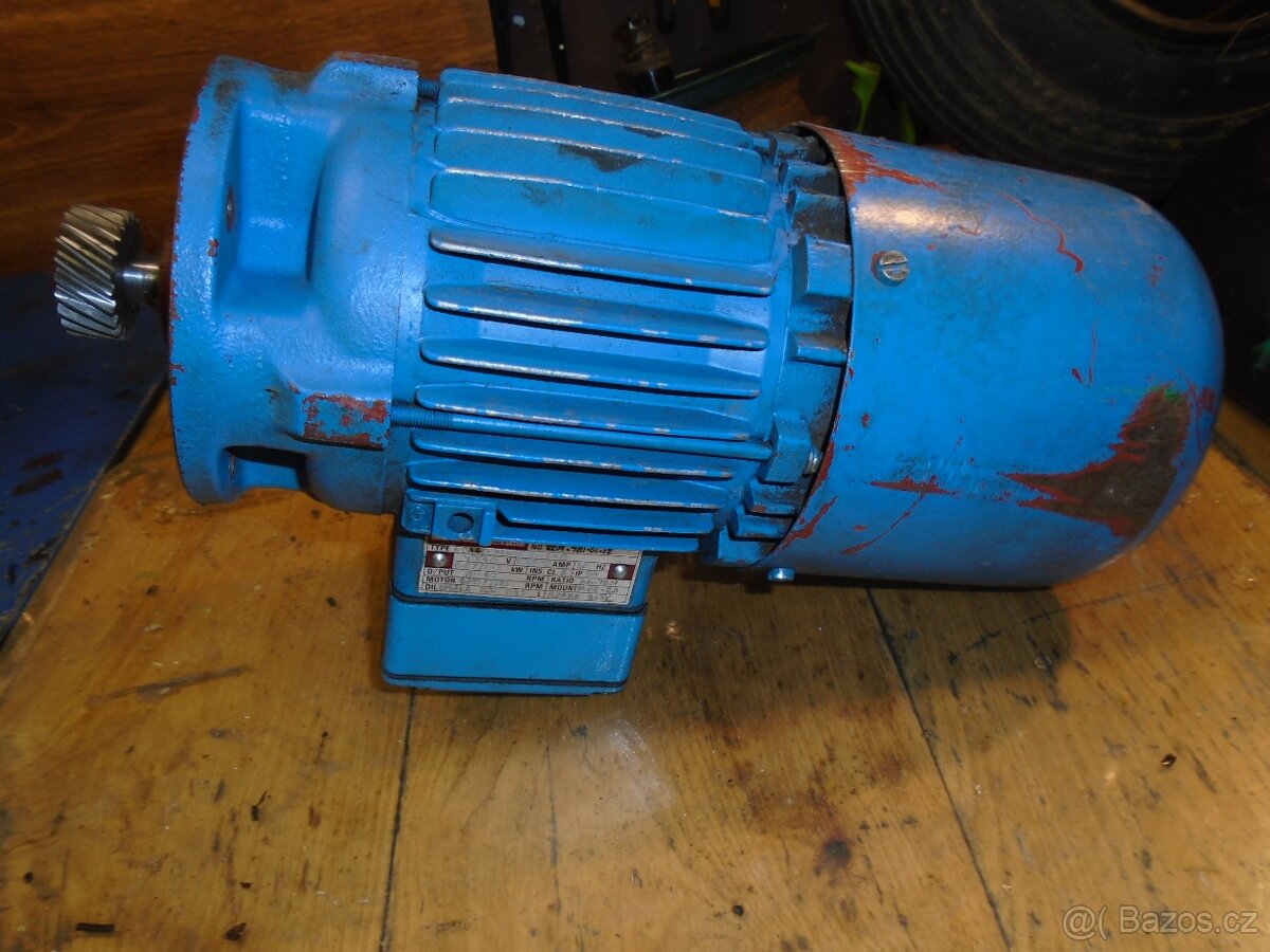 Jeřábový motor s dvojim vinutím - 6