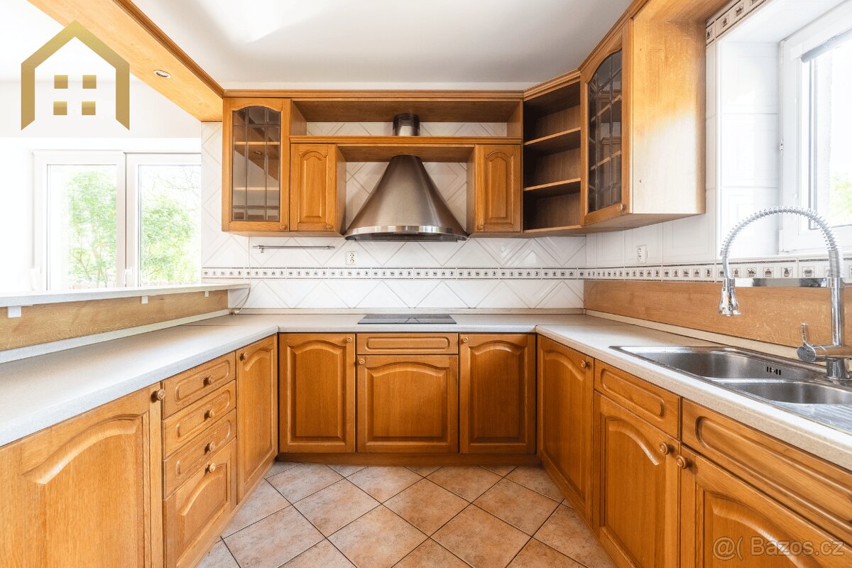 Prodám rodinný dům 5+1, Zlín Podhoří, zahrada, přímý majitel - 6