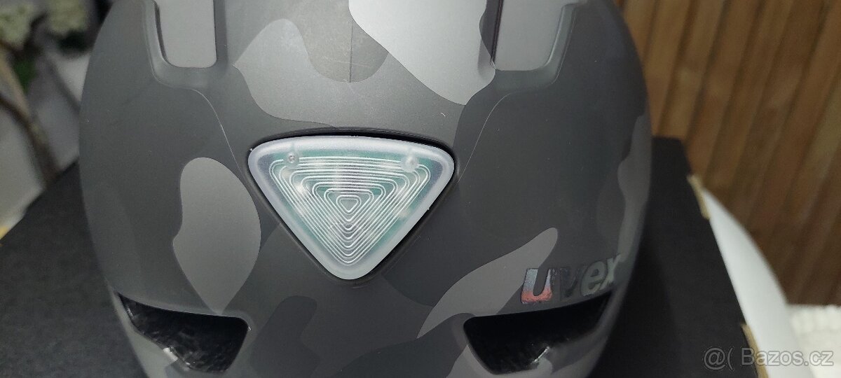 Přilba UVEX na freestyle sporty, - 6