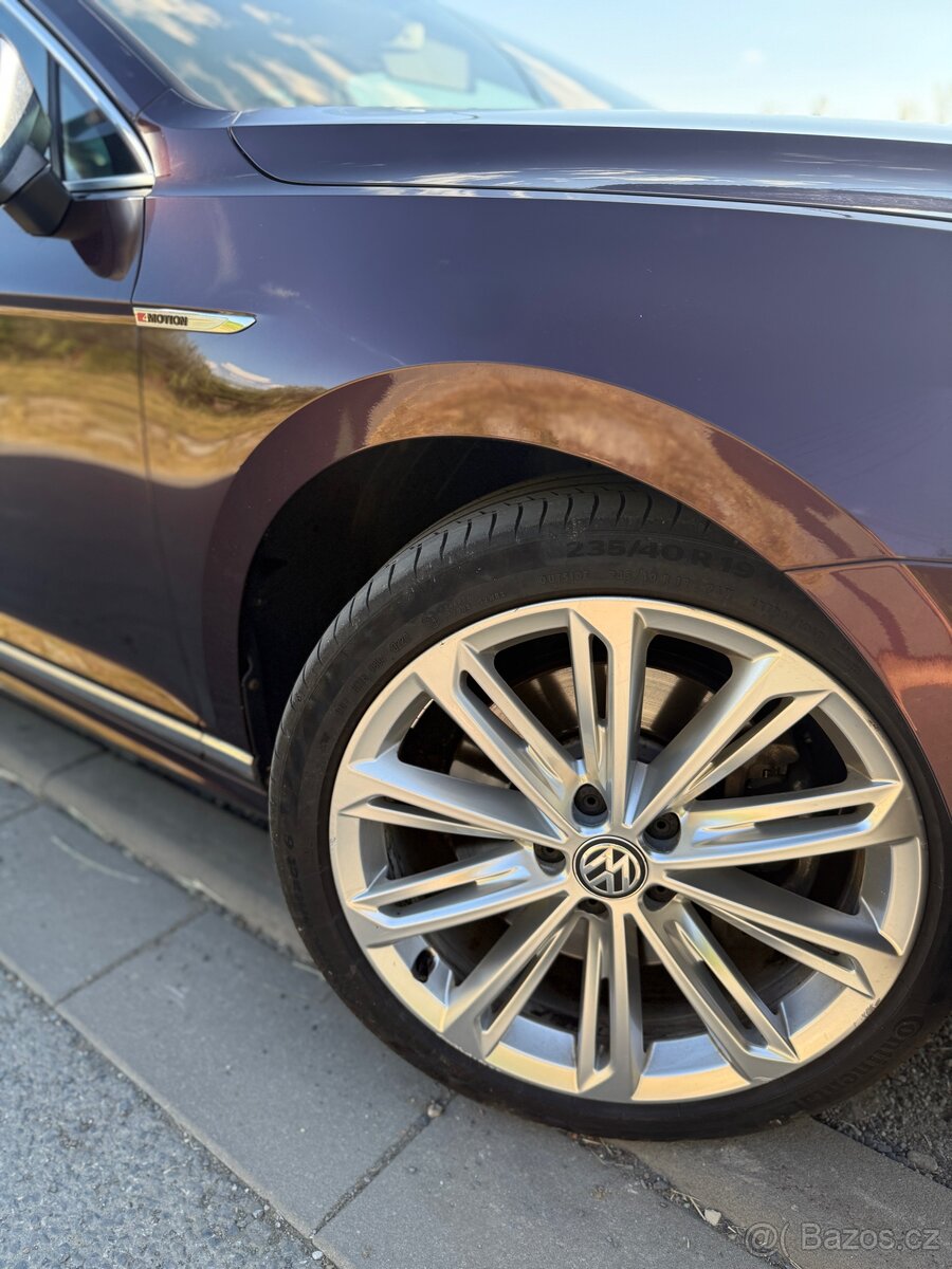 VW Passat R-line BiTDI 176kw DSG7 4motion - 6