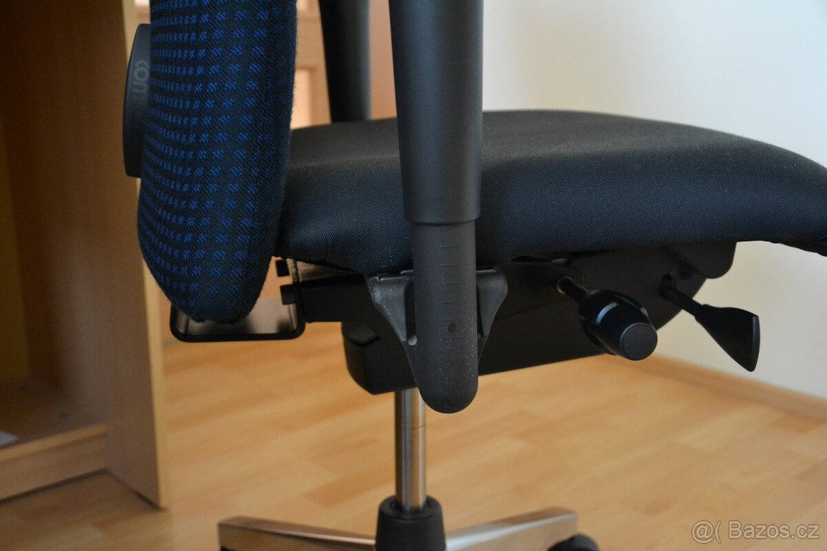 Kancelářská židle Haworth (Německo) PC 16300,- - 6