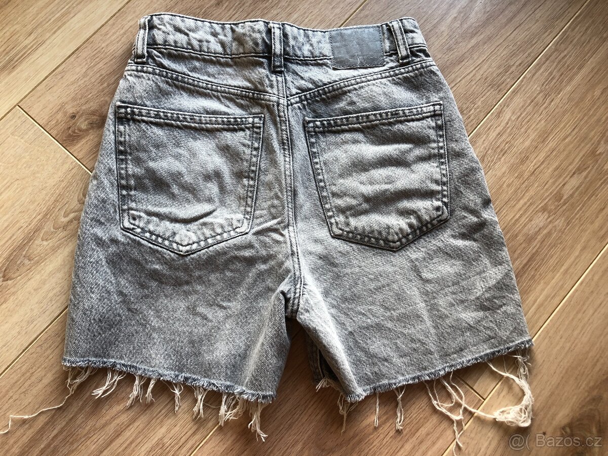 Kraťasy, velikost 32 - 6