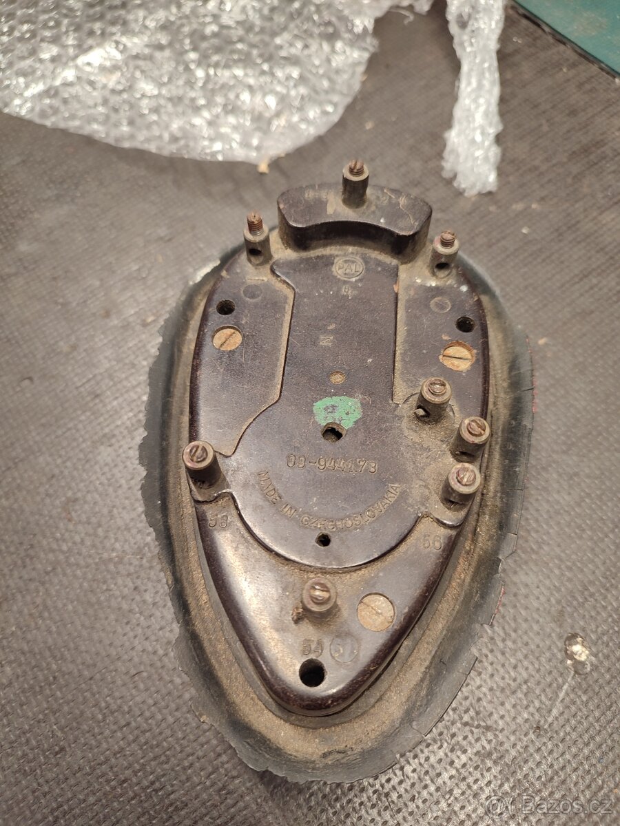 Spínací skříňka, ampérmetr Jawa kývačka. - 6