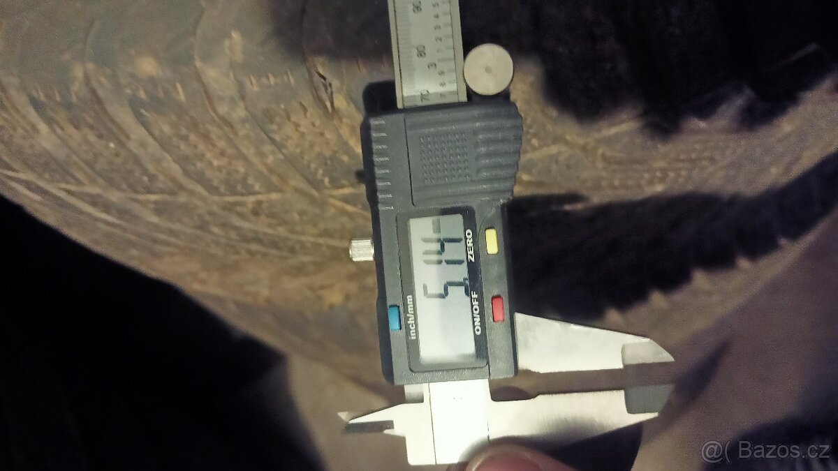 Zimní pneumatiky gumy 205/60/16 - 6