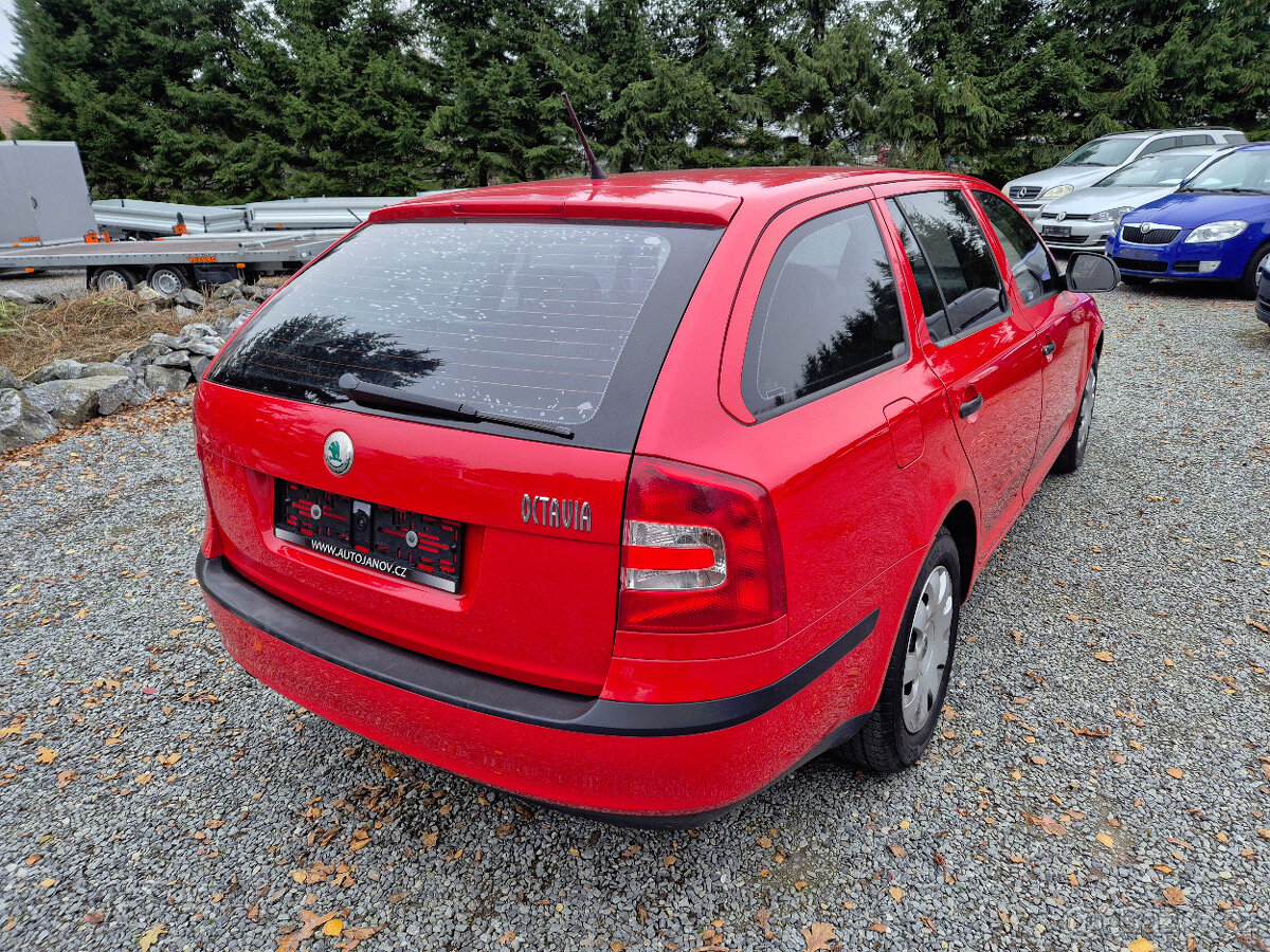 Škoda Octavia Combi II TOUR 1.6 MPI, 1.MAJITEL - 6