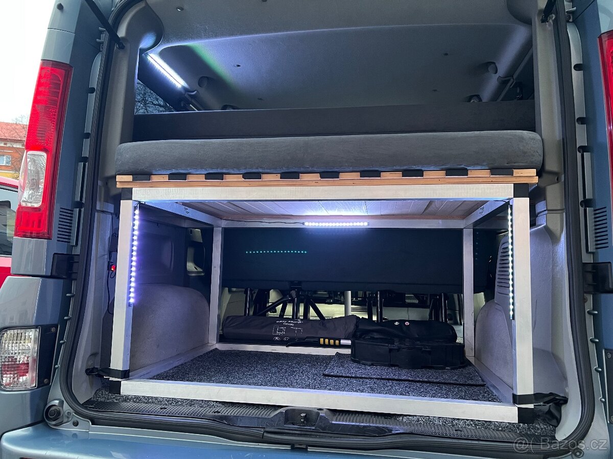 Opel Vivaro 2.5cdti long - 6