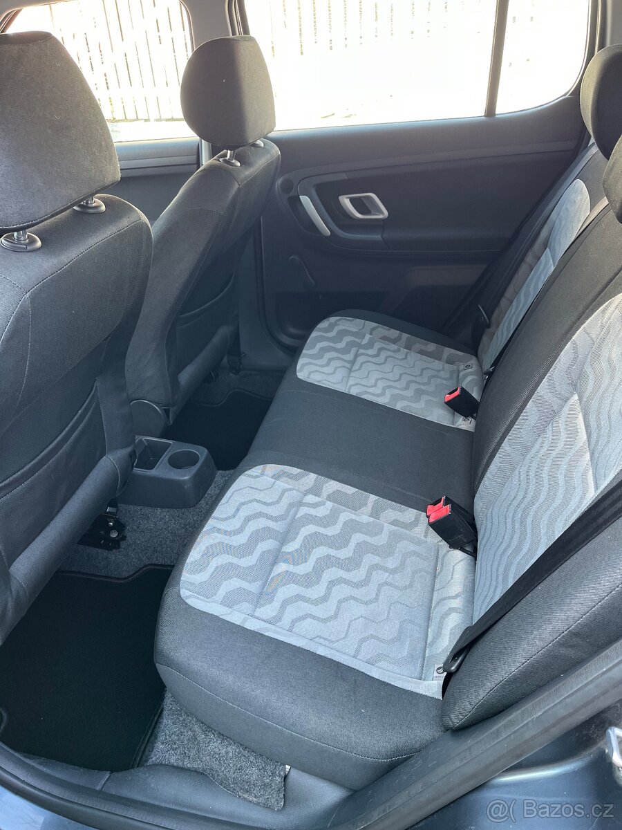 Škoda Fabia II 1.4 16v 63kW - 6