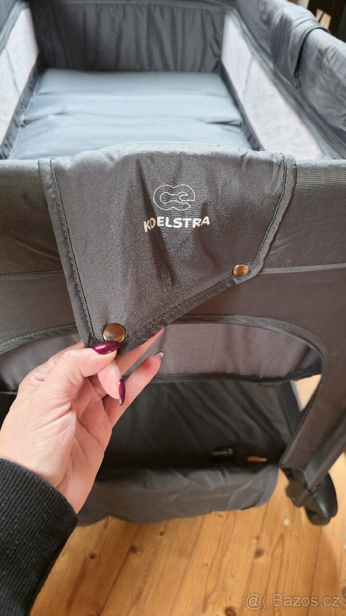 Cestovní postýlka - 6