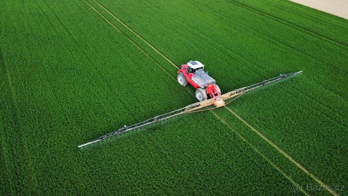 Samojízdný postřikovač HORSCH Leeb PT 350 - 6