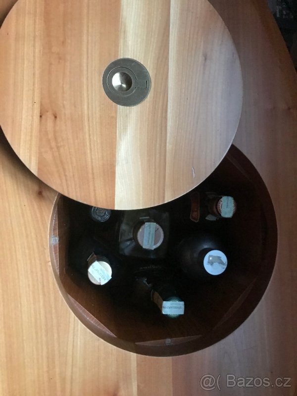 Konferenční stolek s barem - 6